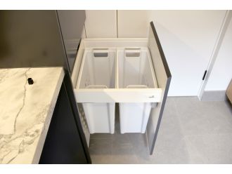 Hettich InnoTech Atira Pull Out Laundry Basket 600mm 80L (40 + 40) + Drawer Set